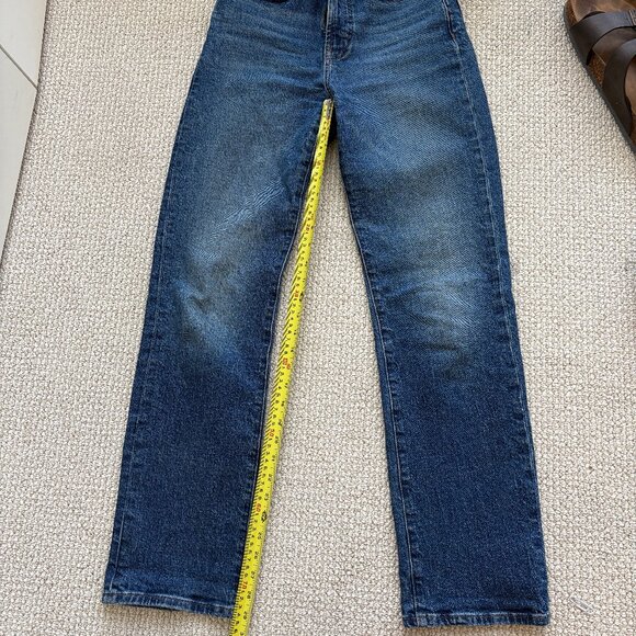 Madewell 90s Jeans - Picture 4 of 5